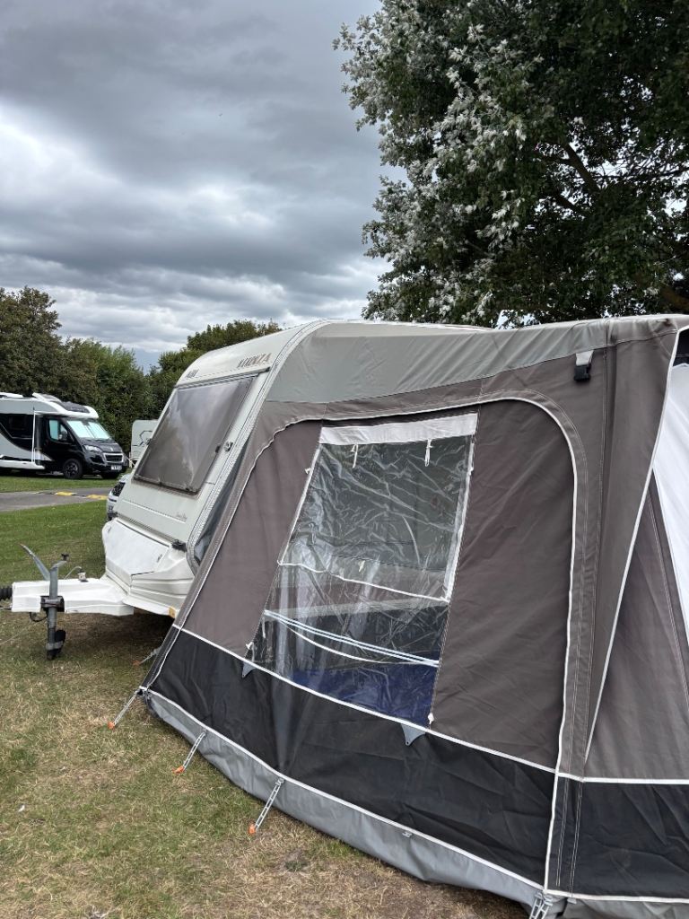 Abi Monza caravan
