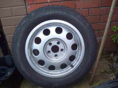 5x100 alloy very good tyre 195 65 15