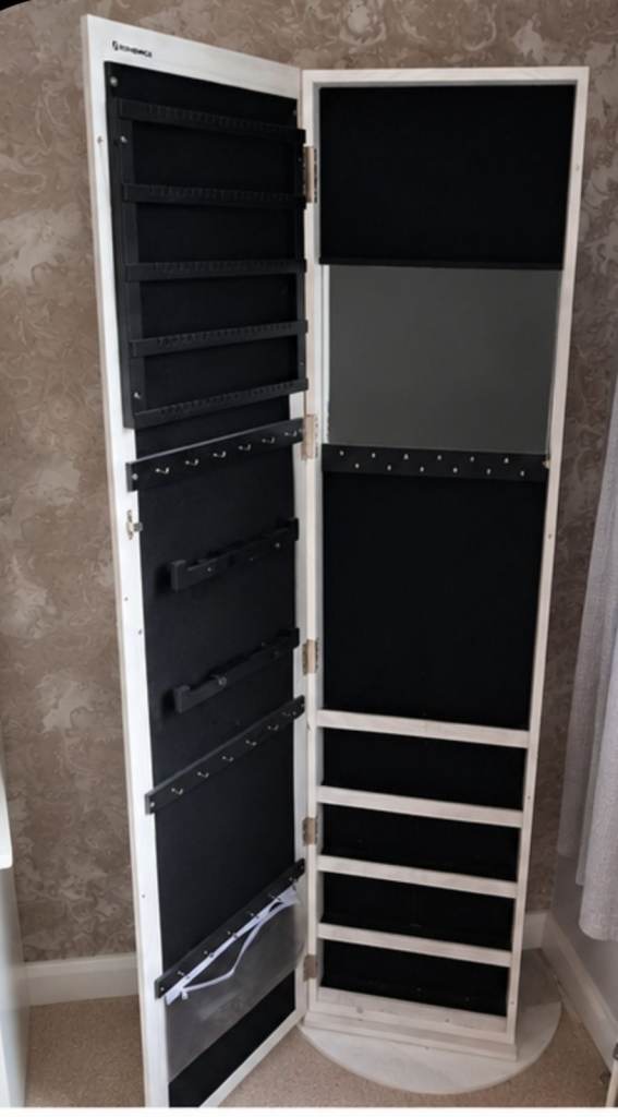 Full-Length Mirror Jewellery Cabinet – Great Condition