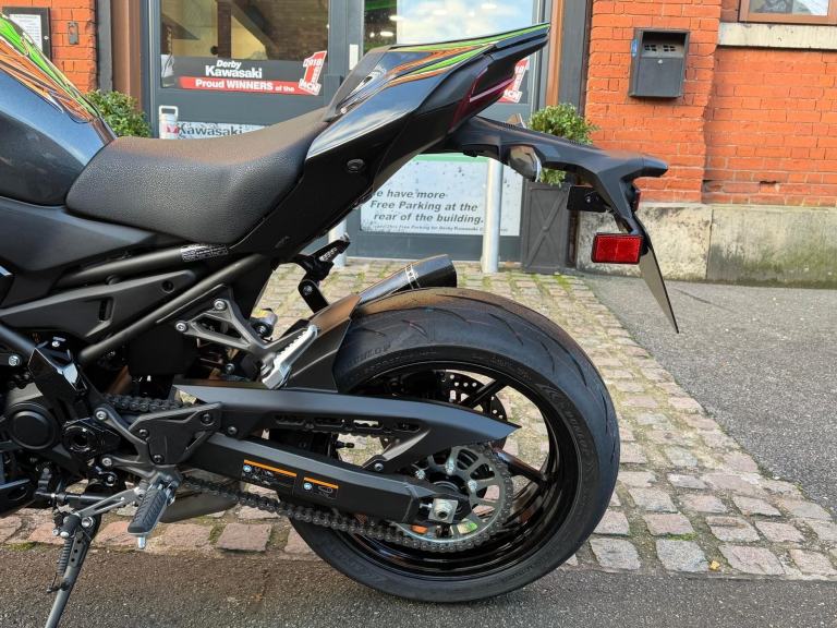 2025/75 reg Kawasaki Z900 performance naked motorcycle ex demo only 126 miles