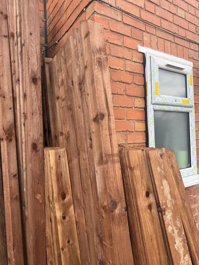 8 foot and 9foot timber posts