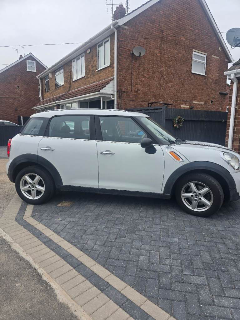 Mini, COUNTRYMAN, Hatchback, 2012, Manual, 1598 (cc), 5 doors