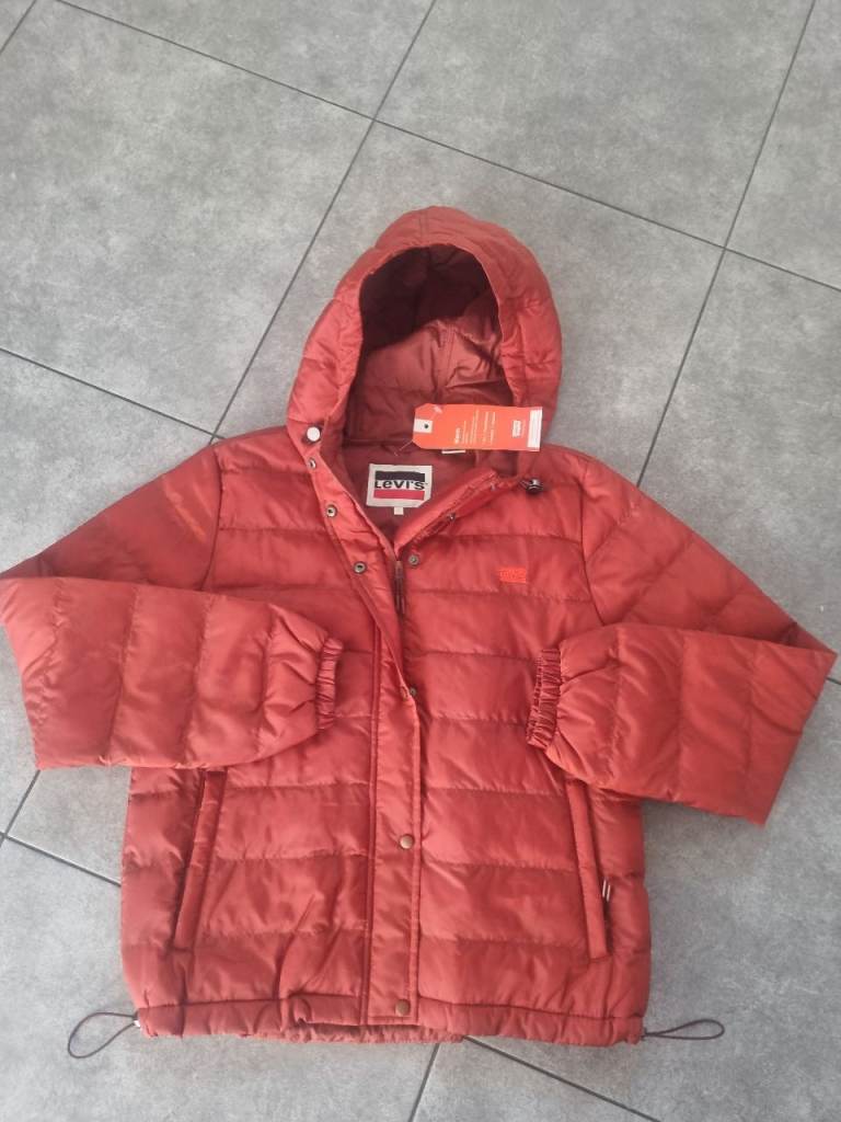 Levi's Edie Puffer Jacket - Brick Red, Size Small, NEW with Tags