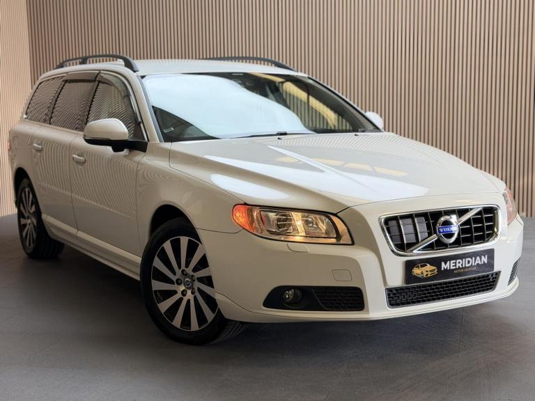 2013 Volvo V70 1.6 T4 SE Lux Estate 5dr Petrol Powershift Euro 5 (180 ps) Estate Petrol Automatic