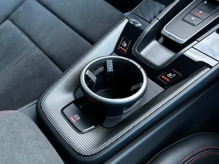 2024 Porsche 911 GTS 2dr PDK COUPE PETROL Automatic