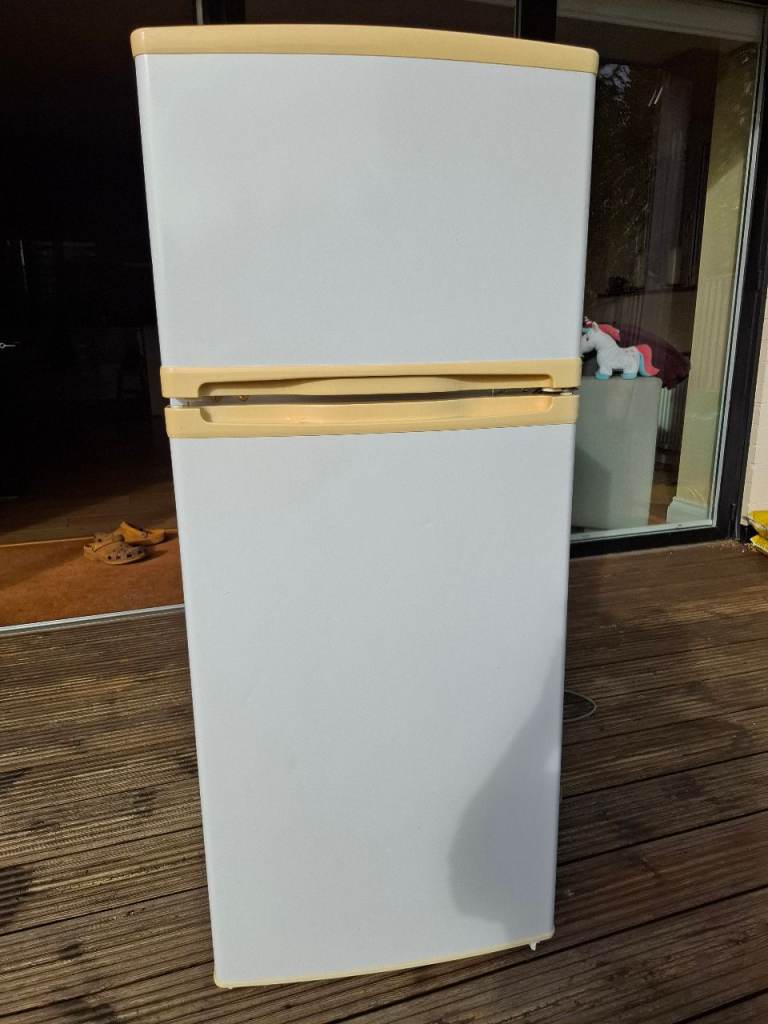 White Fridge Freezer – Good Condition, Compact Size