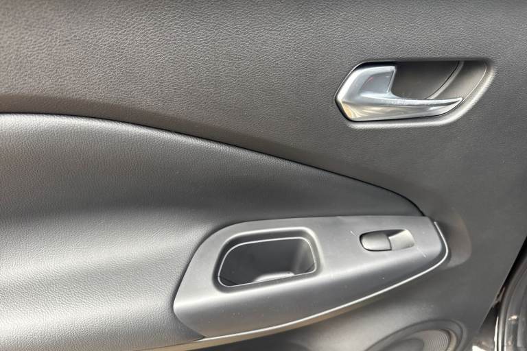 2022 Nissan Juke 1.6 Hybrid N-Connecta 5dr Auto Hatchback Hybrid Automatic