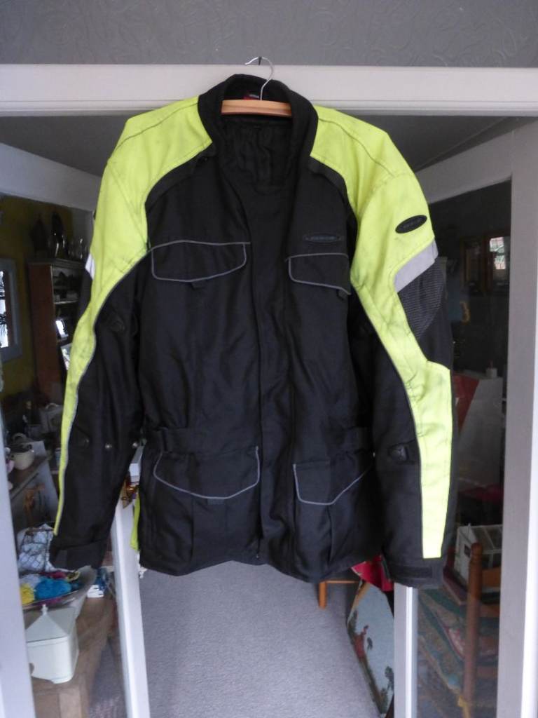 SPADA MOTOR BIKE JACKET WITH ARMOURED PROTECTION XXL