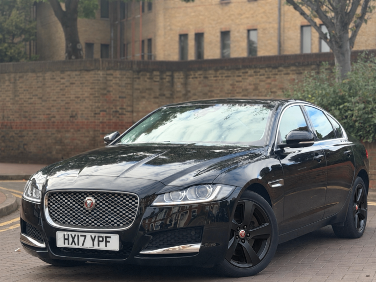 Jaguar XF 2.0d Portfolio Saloon 4dr Diesel Auto Euro 6 (s/s) (180 ps)