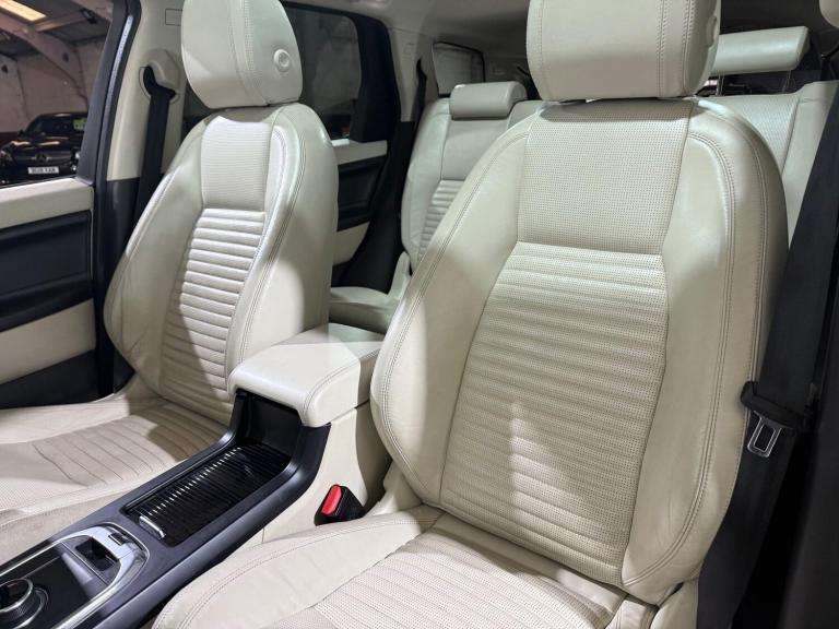 2017 Land Rover Discovery Sport 2.0 TD4 HSE Luxury Auto 4WD Euro 6 (s/s) 5dr ESTATE Diesel Automatic