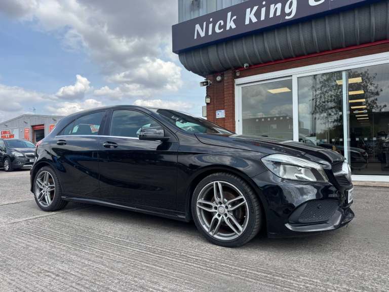 2015 Mercedes-Benz A-Class A200 AMG Line 5dr ++ SAT NAV / BLUETOOTH / ULEZ / 6 SERVICES ++ HATCHB...