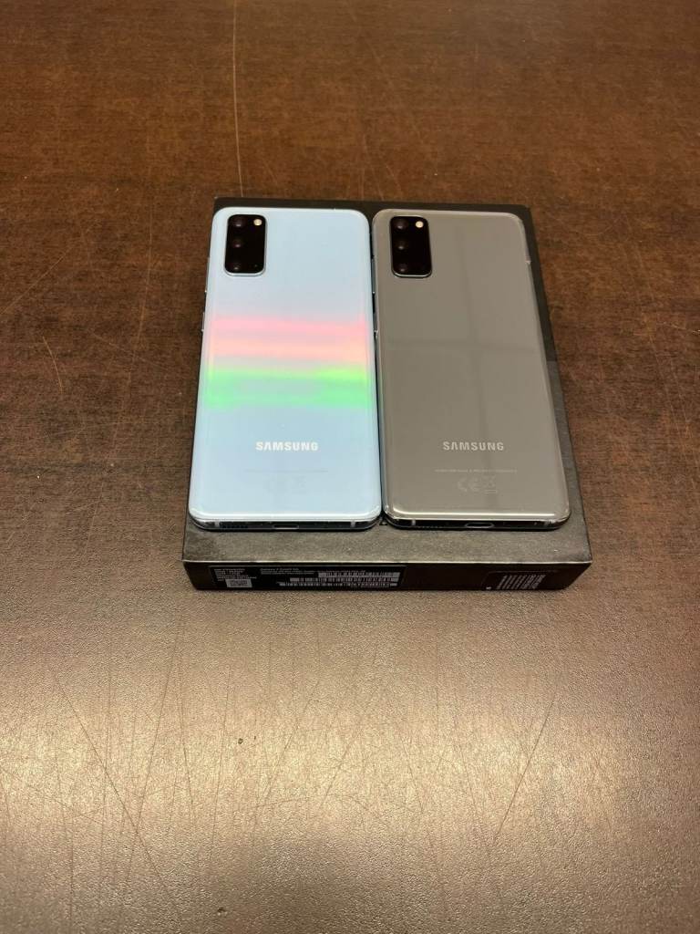 Samsung Galaxy s20 128gb £140 unlocked with warranty
