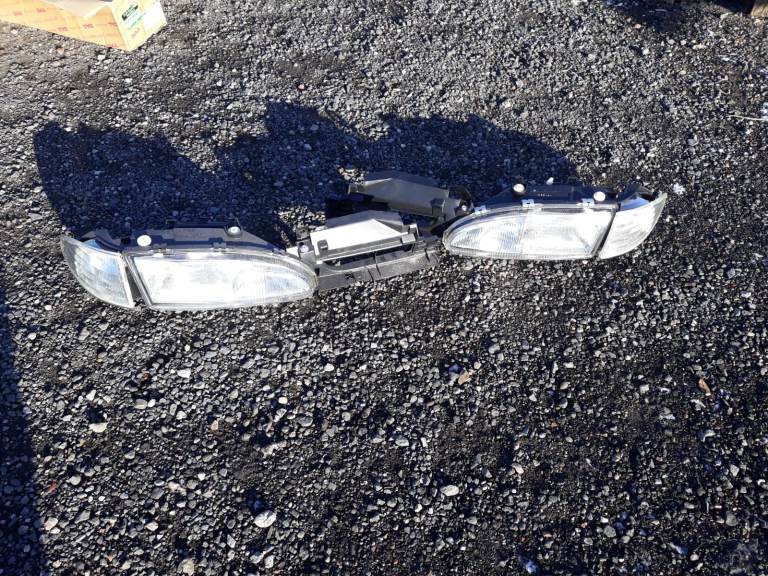 Mk1 ford mondeo headlights lamps brand new rs ghia lx hatch saloon estate