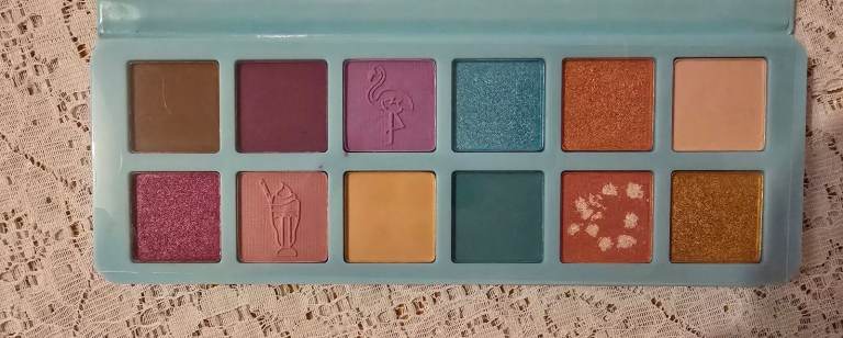 Essence Welcome to Miami Eyeshadow Palette x 2 – Brand New