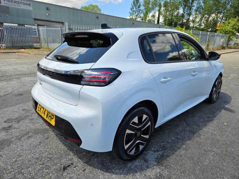 2025 Peugeot 208 1.2 PureTech 100 Allure 5dr White Damaged Salvage