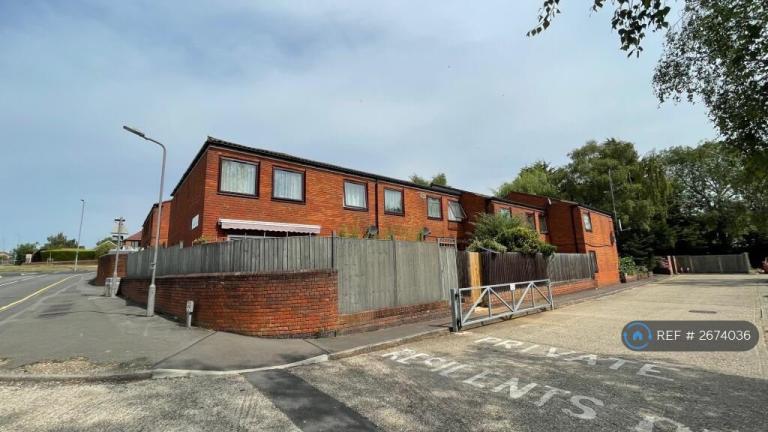 image for 1 bedroom flat in Newtown Road, Marlow, SL7 (1 bed) (#2674036)
