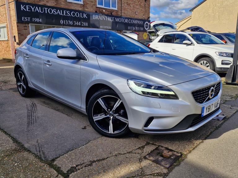 2017 Volvo V40 2.0 D2 R-Design Hatchback 5dr Diesel Manual Euro 6 (s/s) (120 ps) Hatchback Diesel...