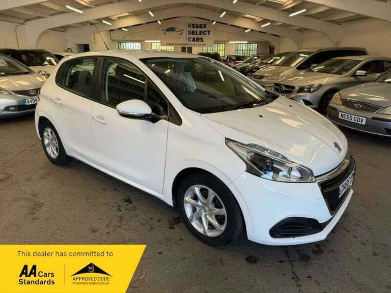2016 Peugeot 208 1.2 PureTech 82 Active 5dr HATCHBACK PETROL Manual