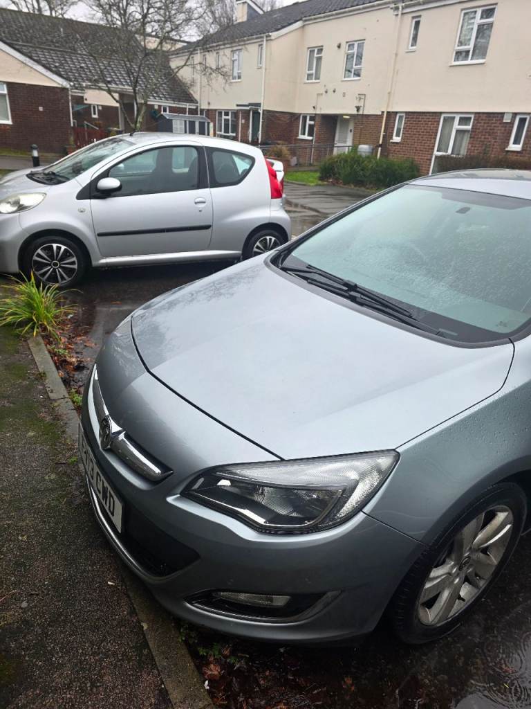 Vauxhall, ASTRA, Hatchback, 2013, Semi-Auto, 1956 (cc), 5 doors