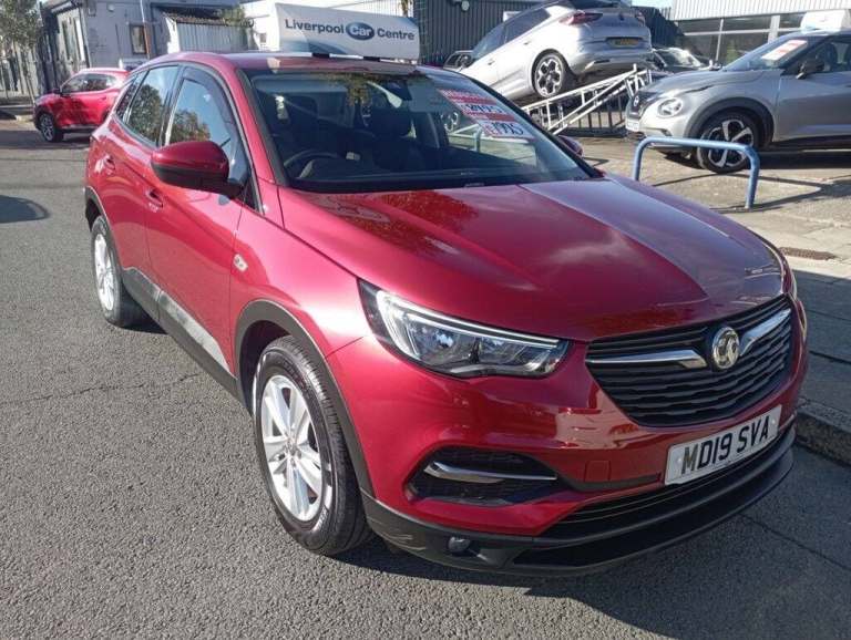 2019 Vauxhall Grandland X 1.2 Turbo SE 5dr HATCHBACK PETROL Manual