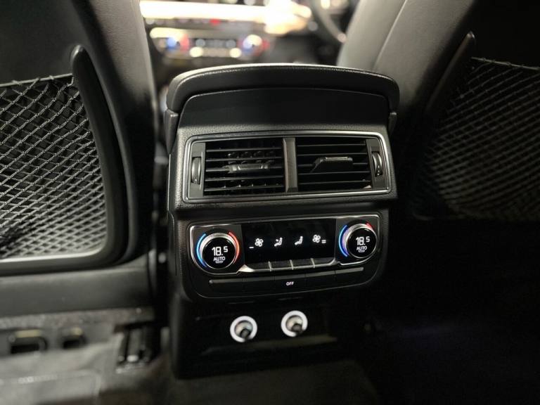 2017 Audi Q7 3.0 TDI V6 S line SUV 5dr Diesel Tiptronic quattro Euro 6 (s/s) (272 ps) ESTATE Dies...