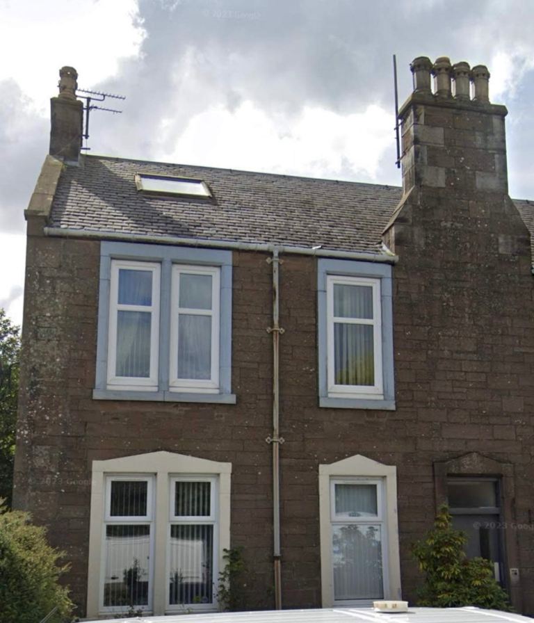 2 bedroom ground floor flat - Broughty Ferry 