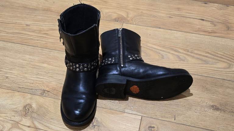 Ladies Harley Davidson Boots
