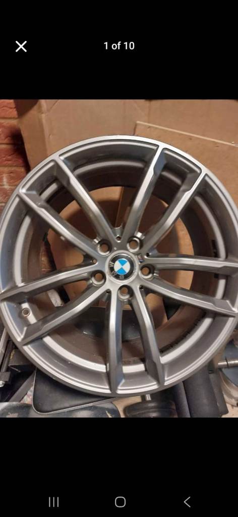  BMW REAR ALLOY WHEEL