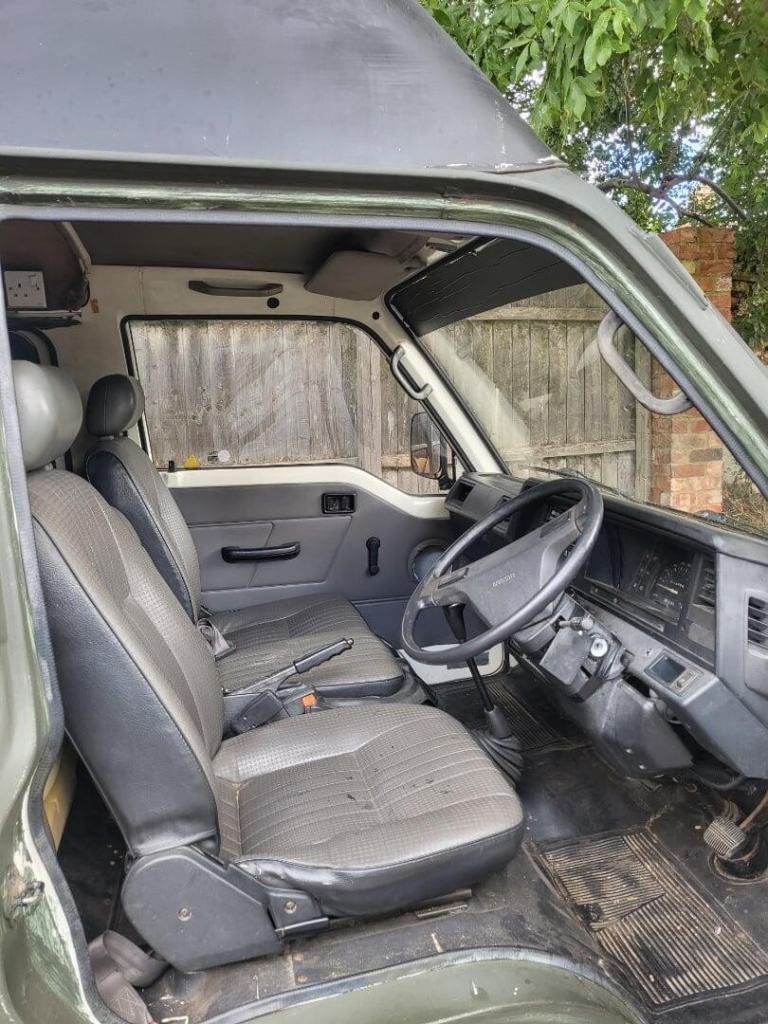 1991 Nissan Urvan 2.5 Diesel 2 Berth