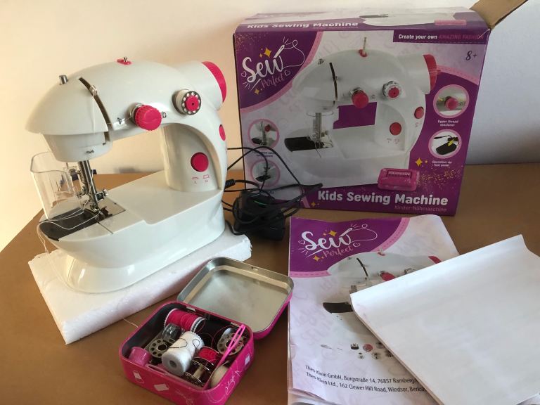 Sewing knitting toy kids 