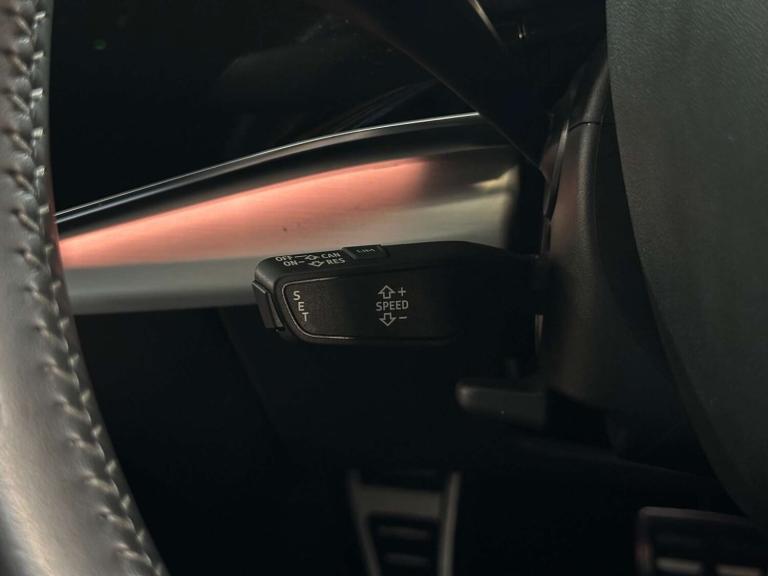 2019 Audi Q7 45 TDI Quattro S Line 5dr Tiptronic ESTATE DIESEL Automatic