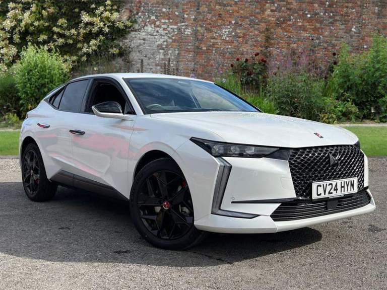 2024 DS Automobiles DS 4 1.6 E-TENSE Performance Line 5dr EAT8 Automatic Hatchback Hybrid Automatic
