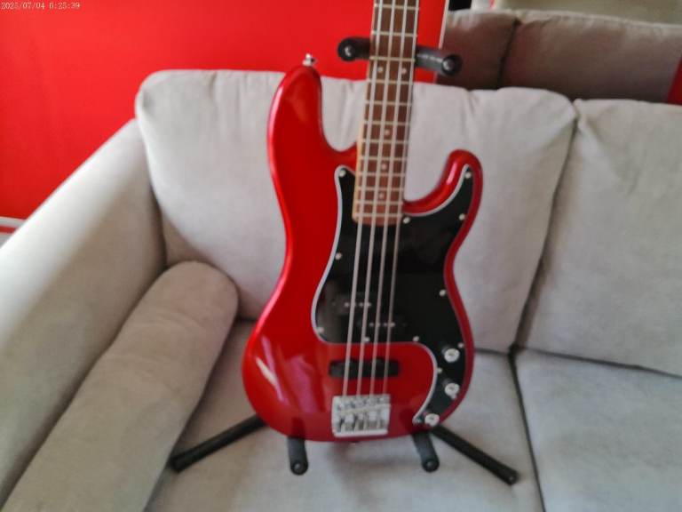 Squier Affinity Series Precision Bass PJ
