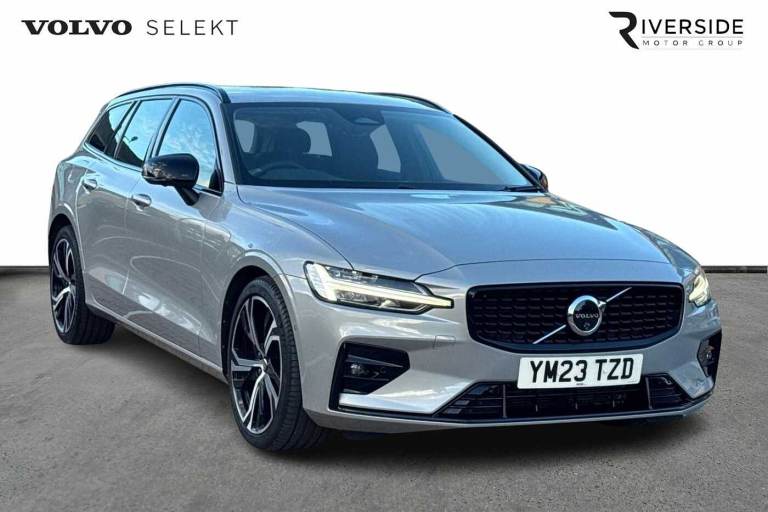 2023 Volvo V60 Plus, B3 Mild hybrid, Petrol, Dark (Leather:Park camera) Estate Petrol Automatic