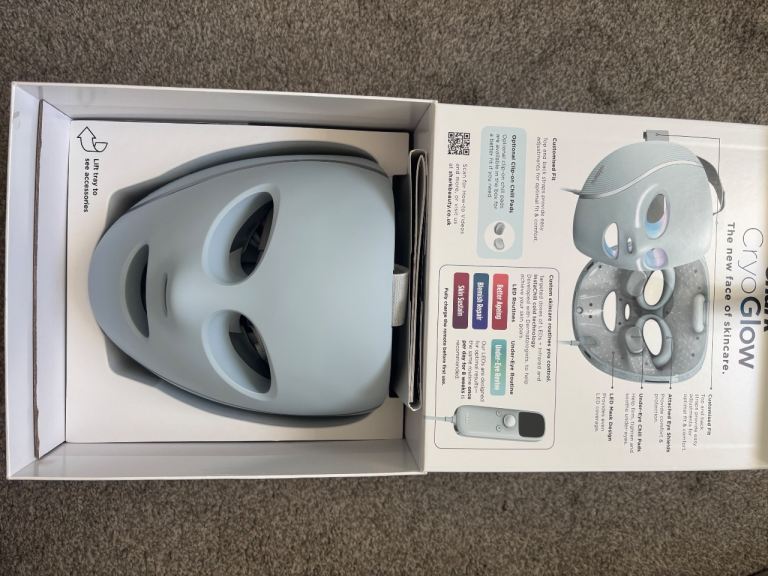 Shark CryoGlow Skincare Mask
