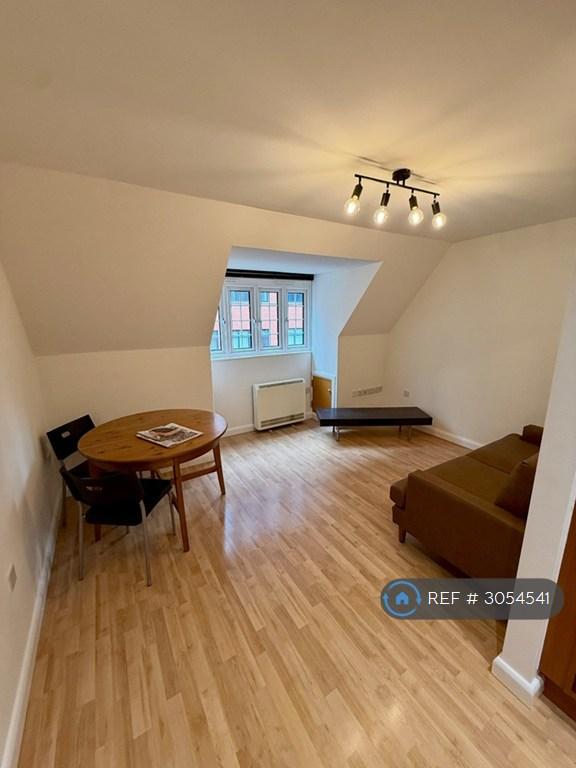 1 bedroom flat in New Market St, Birmingham, B3 (1 bed) (#3054541)
