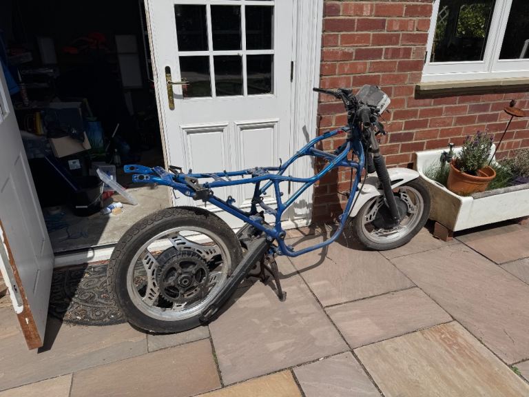 Honda VF400f spares or repairs