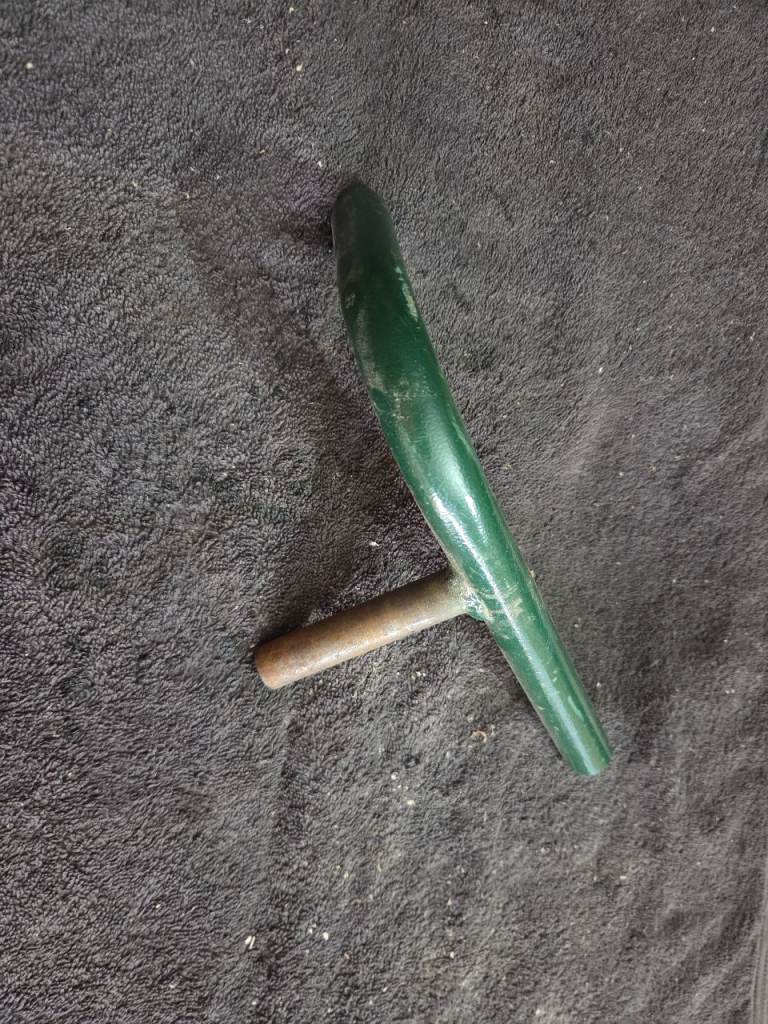 NOW SOLD Record Power CWA180 tubular bowl tool rest  DMLBR bowl wood turning lathe woodturning 