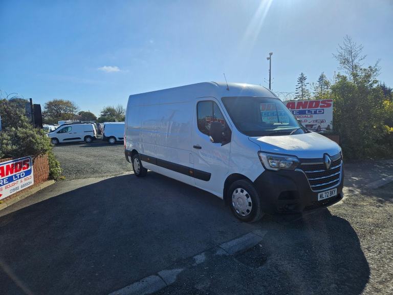 2022 ON 72 PLATE RENAULT MASTER LM35 BUSINESS LWB DECI 135 ULEZ FREE ZONE