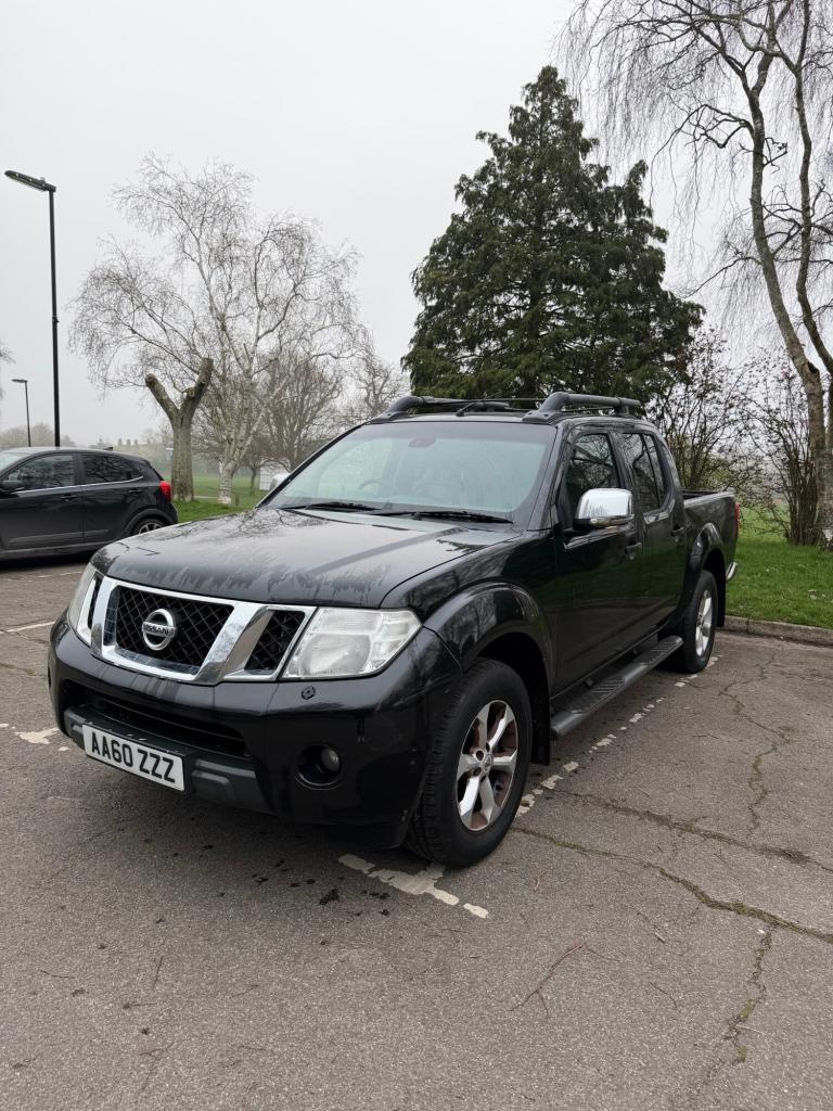 2011 Nissan Navara Double Cab Pick Up Tekna 2.5dCi 190 4WD Auto PICK UP Diesel Automatic