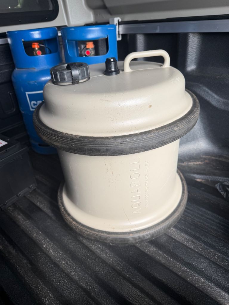 Fresh water container