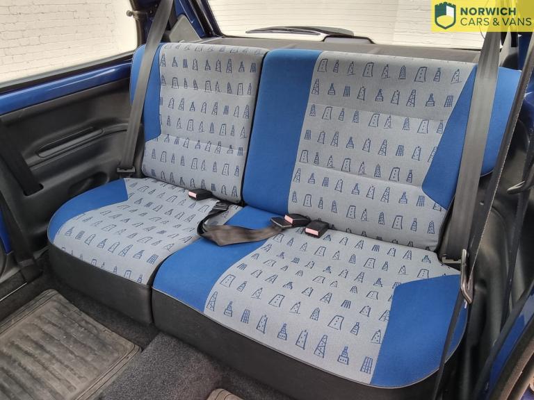 PEUGEOT 106 1.1 Independence Limited Edition 2002