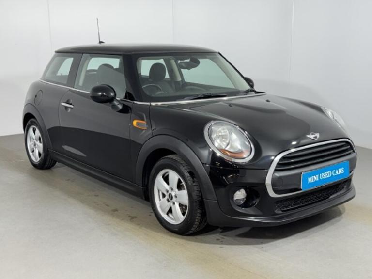 MINI HATCHBACK 1.2 One 3dr