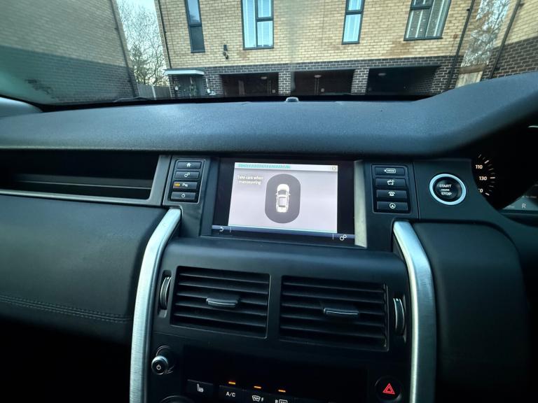 2017 Land Rover Discovery Sport 2.0 TD4 180 SE Tech 5dr Auto ESTATE Diesel Automatic