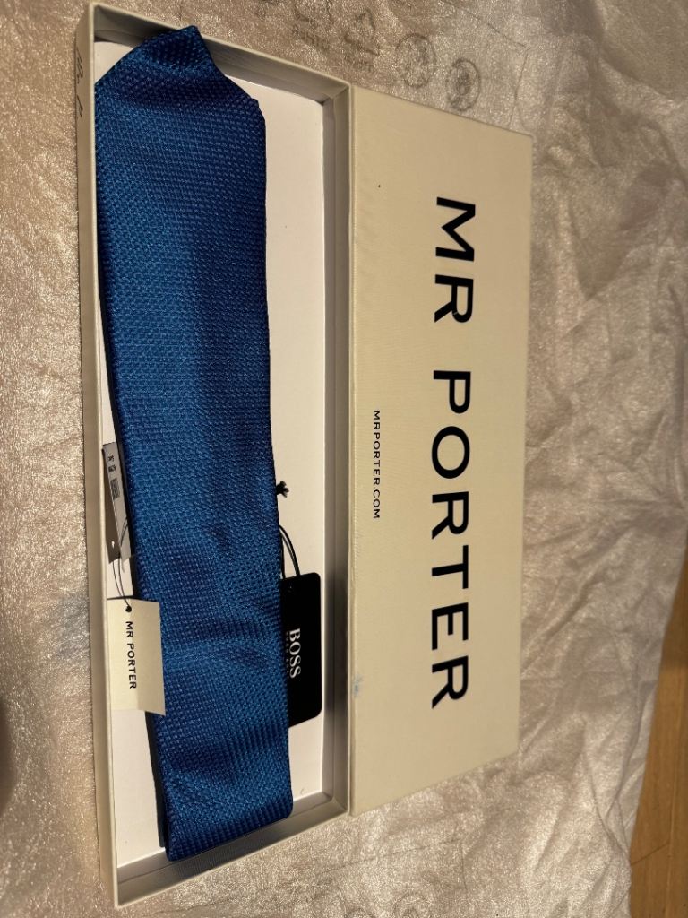Men’s Designer Tie – Hugo Boss Blue Textured Tie (Boxed / MR PORTER)