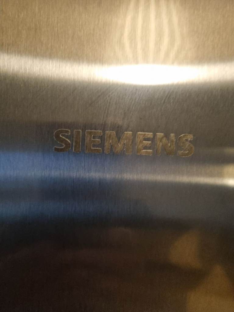 Siemens fridge freezer free standing metal grey 