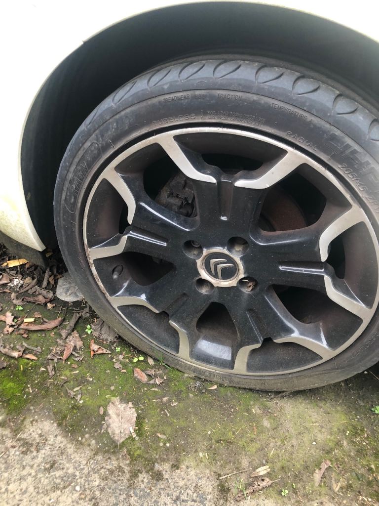Citroen Ds3 Braking for parts only!