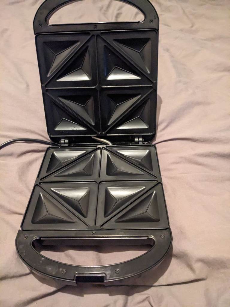 3 small kitchen appliances barely used 