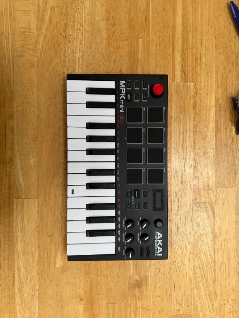 Akai MPK mini play