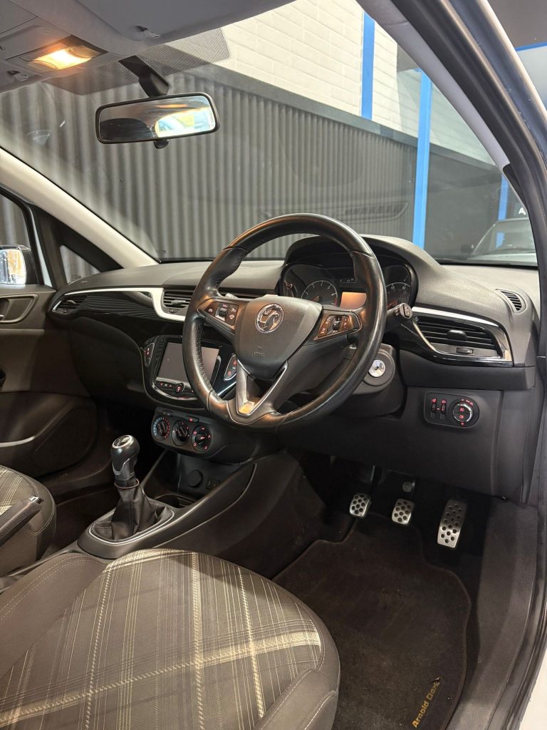 2015 Vauxhall Corsa 1.4 Limited Edition 3dr HATCHBACK Petrol Manual